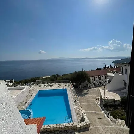 Apartament Yannis *