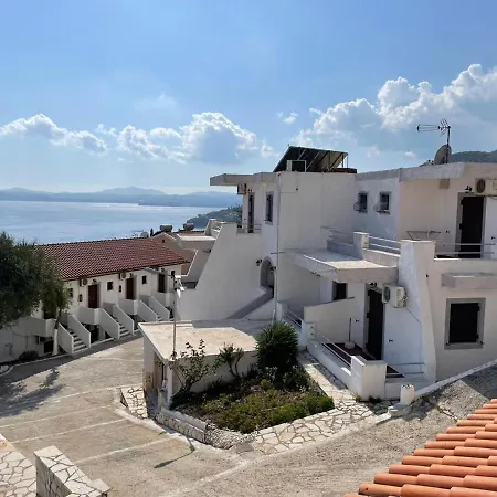Yannis Apartament *