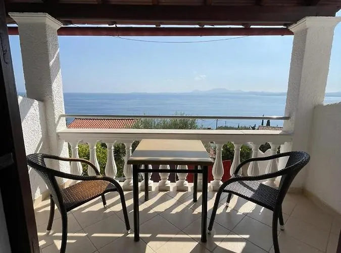 Yannis Apartament